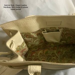 Dooney&Bourke Off white Leather shoulder bag